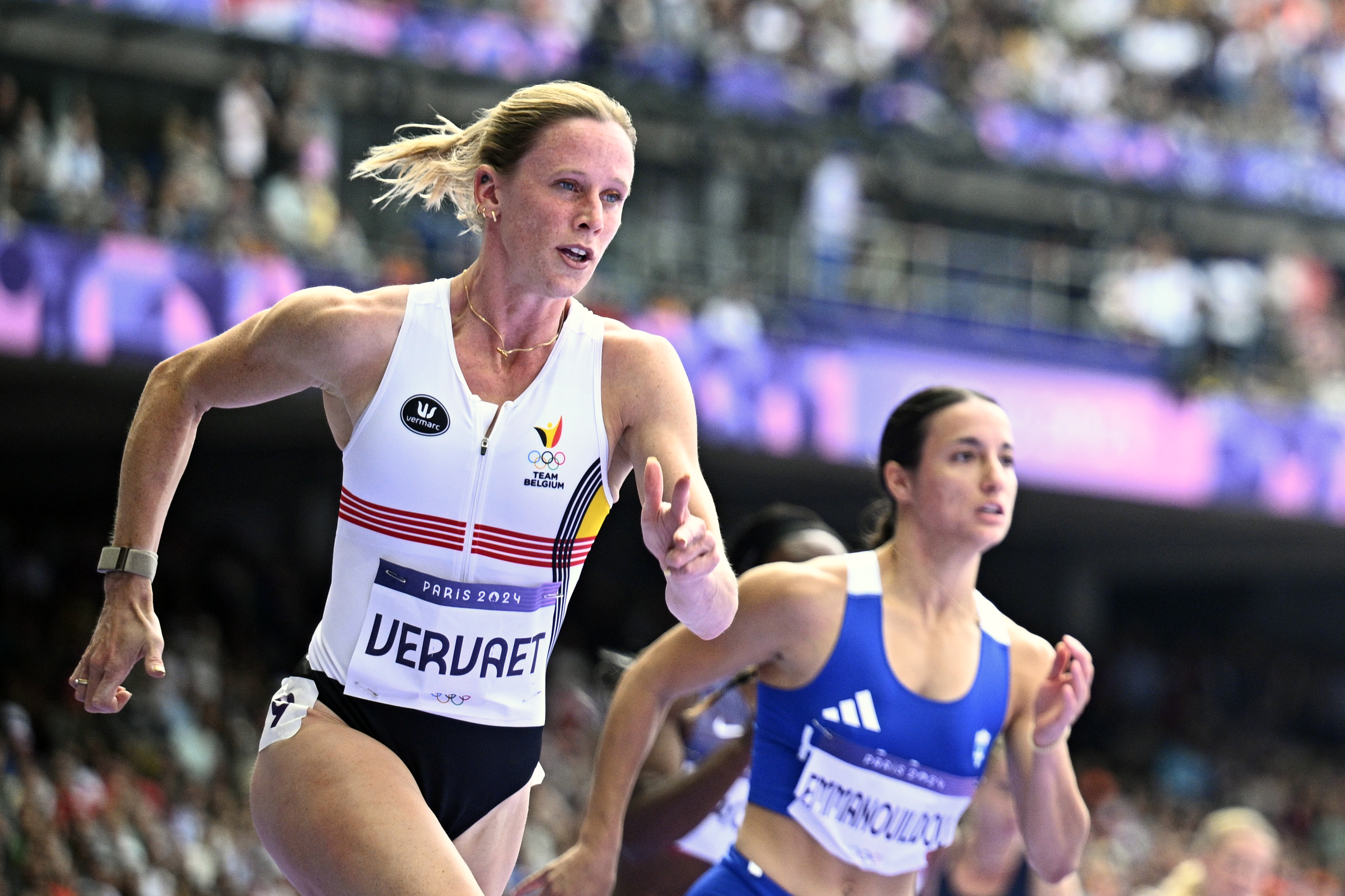 Belgian athlete Imke Vervaet pictured in action during the Women's 200m round 1 of the athletics competition at the Paris 2024 Olympic Games, on Sunday 04 August 2024 in Paris, France. The Games of the XXXIII Olympiad are taking place in Paris from 26 July to 11 August. The Belgian delegation counts 165 athletes competing in 21 sports. BELGA PHOTO JASPER JACOBS