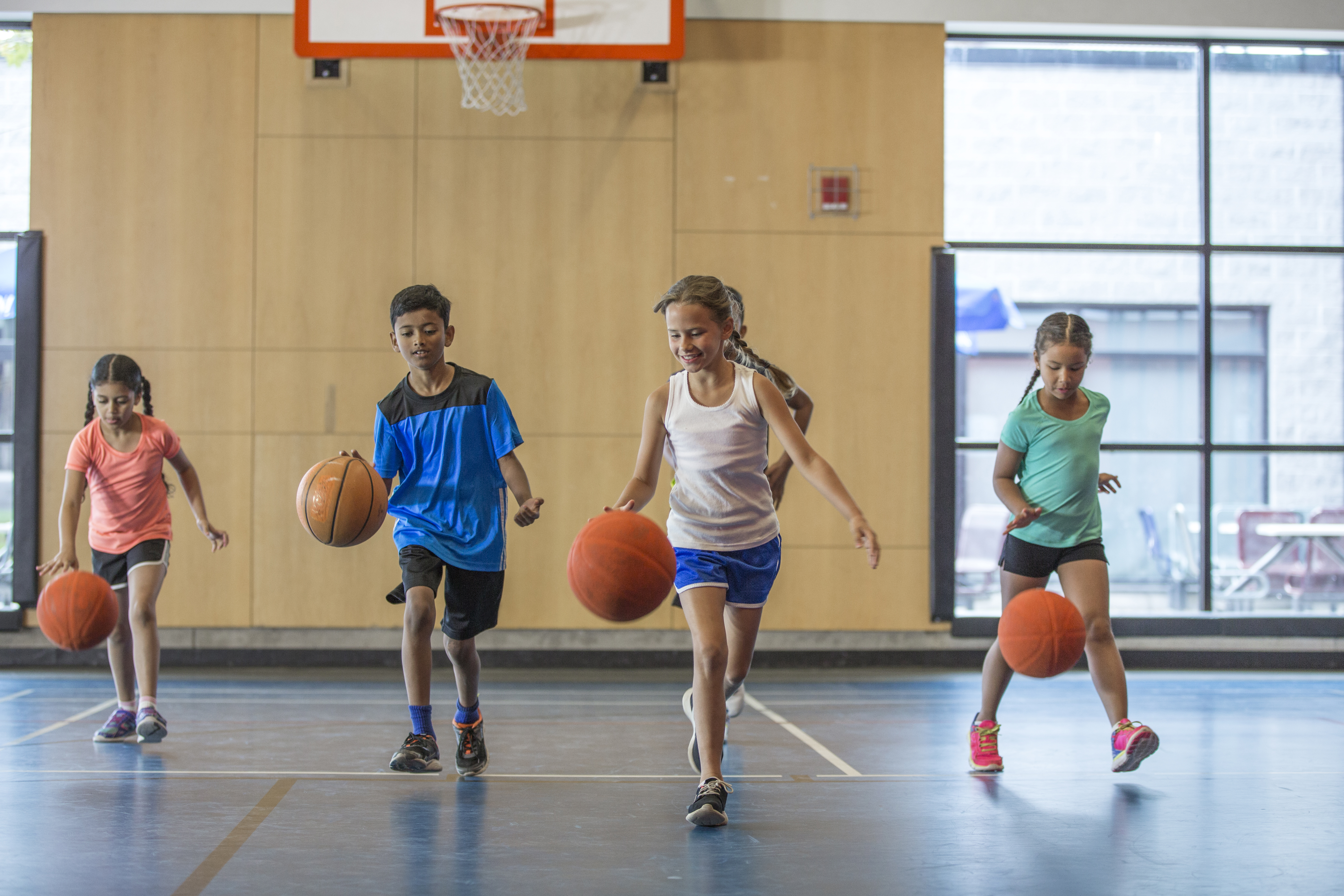 Sportsnack inspiratiefiche sportende kinderen