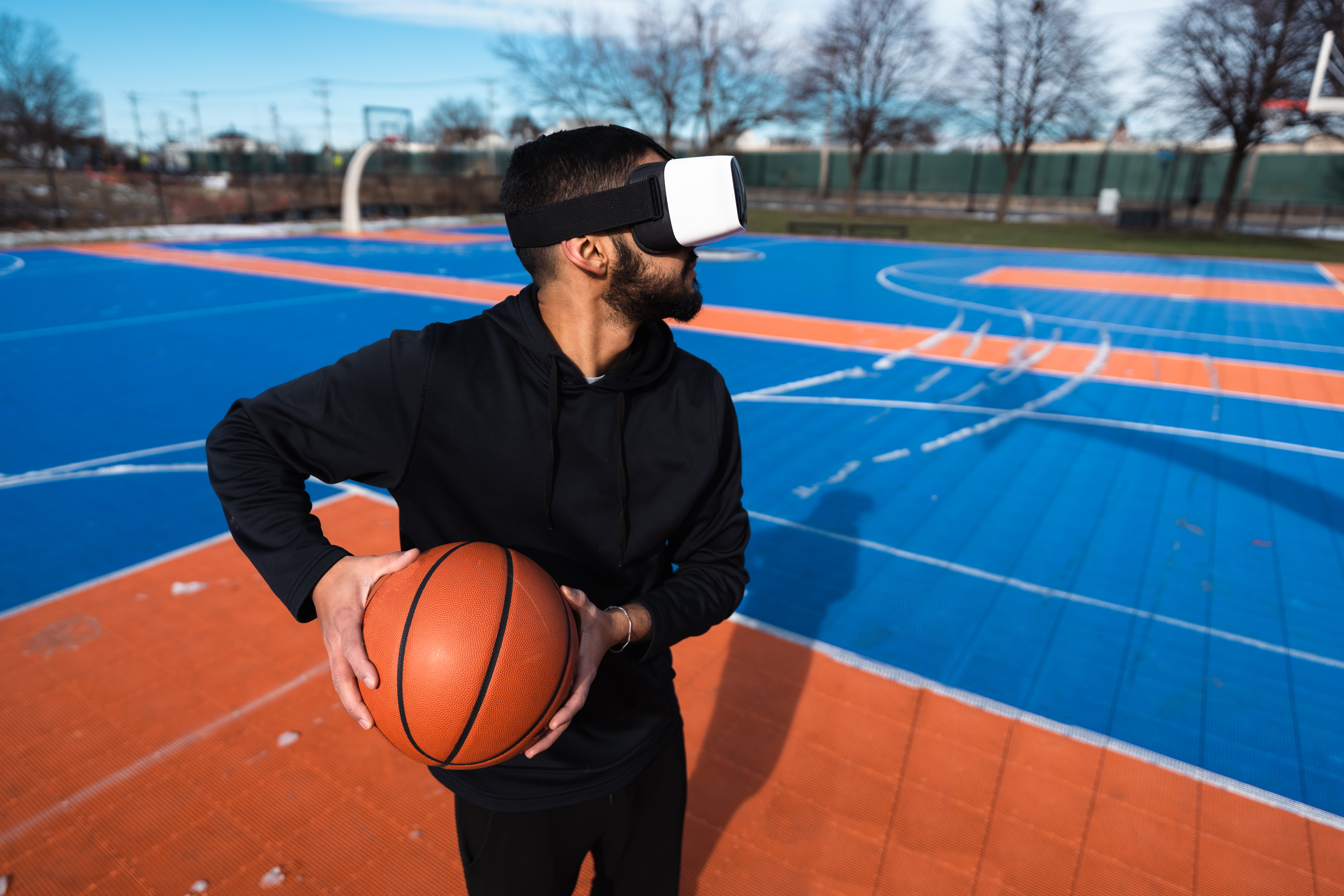 Man using VR in the Metaverse